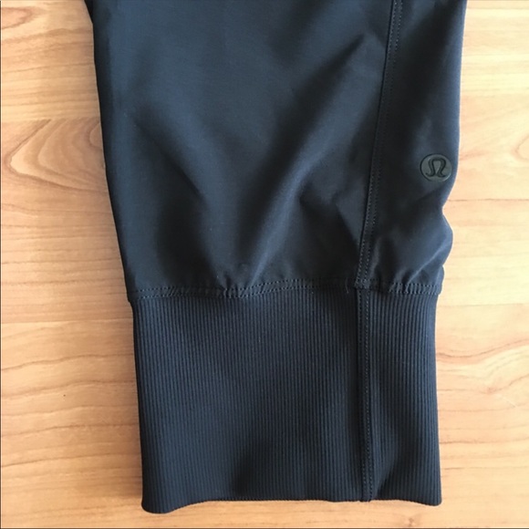 (SOLD)Lululemon Dance To Yoga Pant - Picture 7 of 7